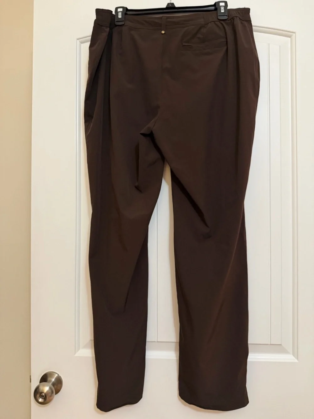 Chico's Zenergy Chocolate Brown Straight Size Zip Active Wear Pants Sz 2R (12R) - Picture 6 of 15